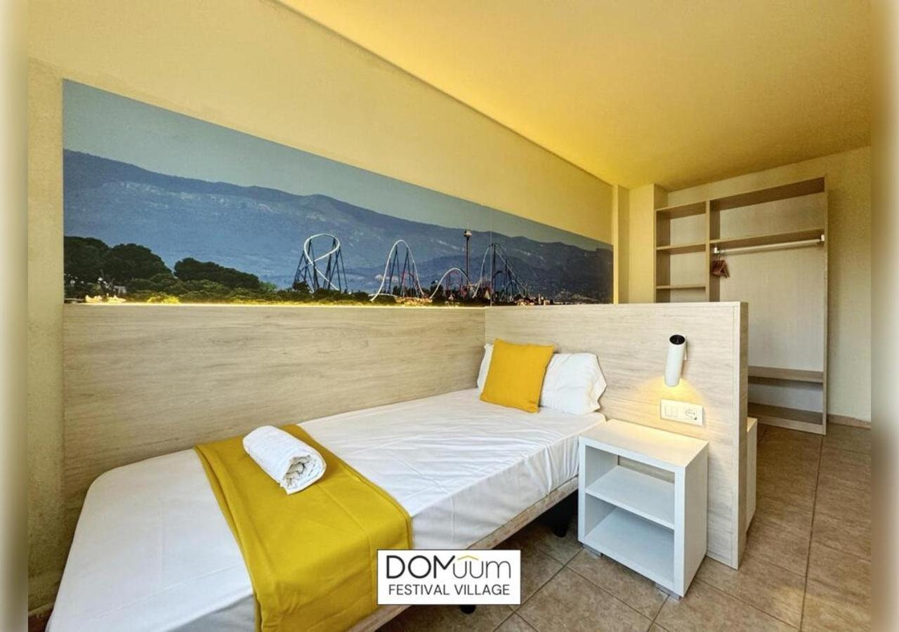 Domuum Holidays - Festival Village Salou Exteriér fotografie