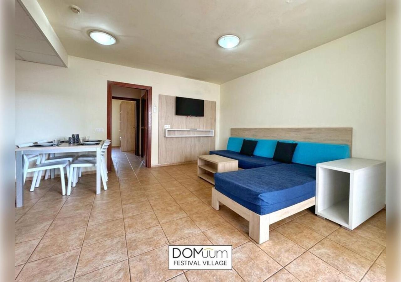 Domuum Holidays - Festival Village Salou Exteriér fotografie